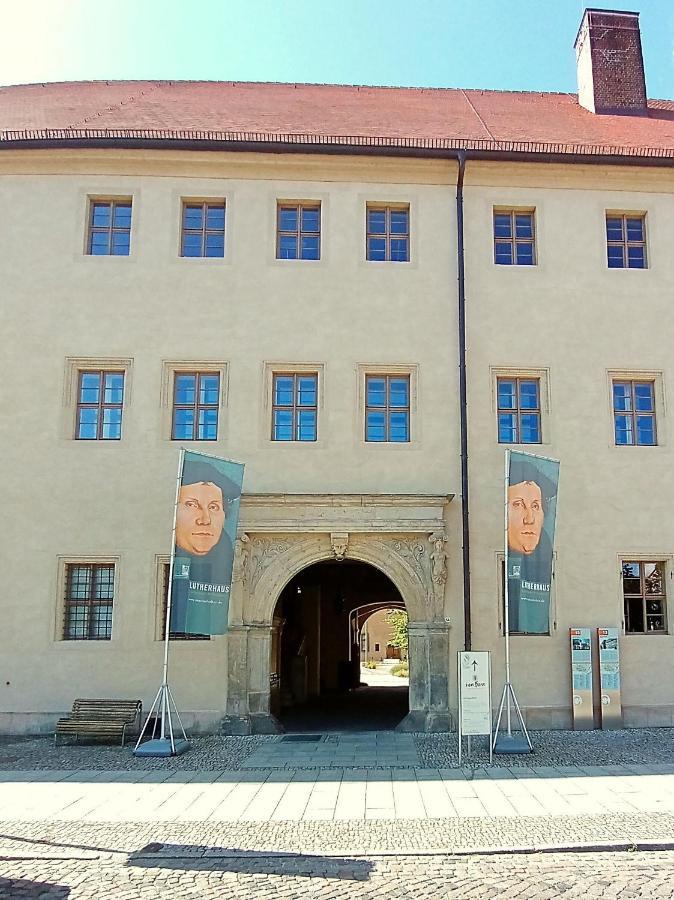 Turmblick-Gaestequartier-Coswig-Hier-Erwartet-Sie-Individueller-Service-Im-Herzen-Der-Altstadt コスヴィッヒ エクステリア 写真
