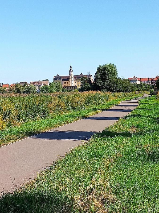 Turmblick-Gaestequartier-Coswig-Hier-Erwartet-Sie-Individueller-Service-Im-Herzen-Der-Altstadt コスヴィッヒ エクステリア 写真